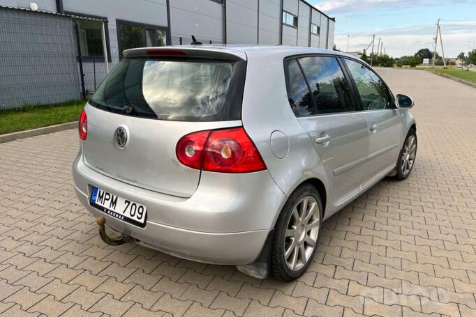 Volkswagen Golf 5 generation Hatchback 5-doors