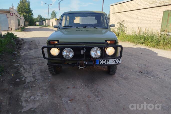 LADA (VAZ) 2121 (4x4)