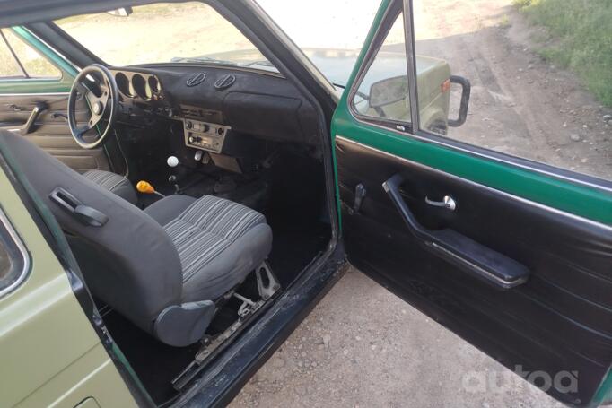 LADA (VAZ) 2121 (4x4)
