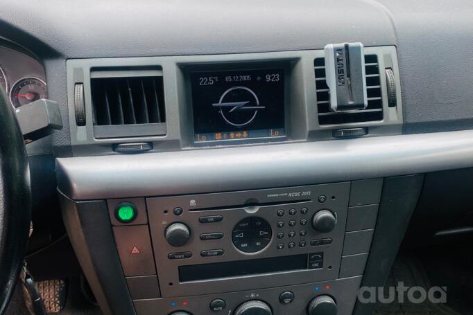 Opel Signum C Hatchback