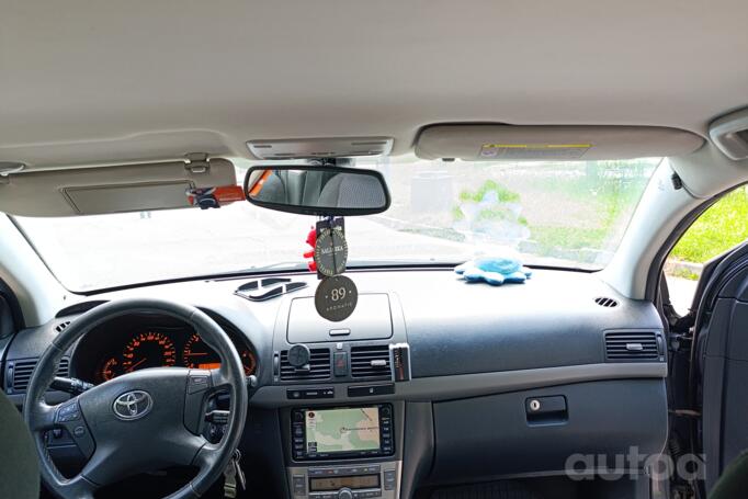 Toyota Avensis 2 generation [restyling] wagon