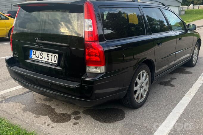 Volvo V70 2 generation [restyling] wagon 5-doors