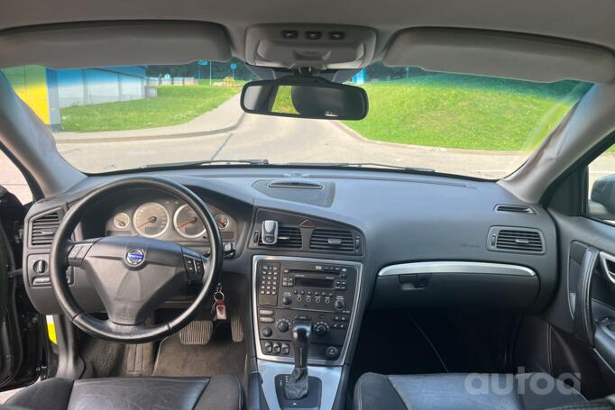 Volvo V70 2 generation [restyling] wagon 5-doors