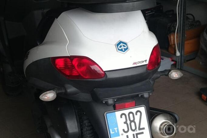 Piaggio MP3