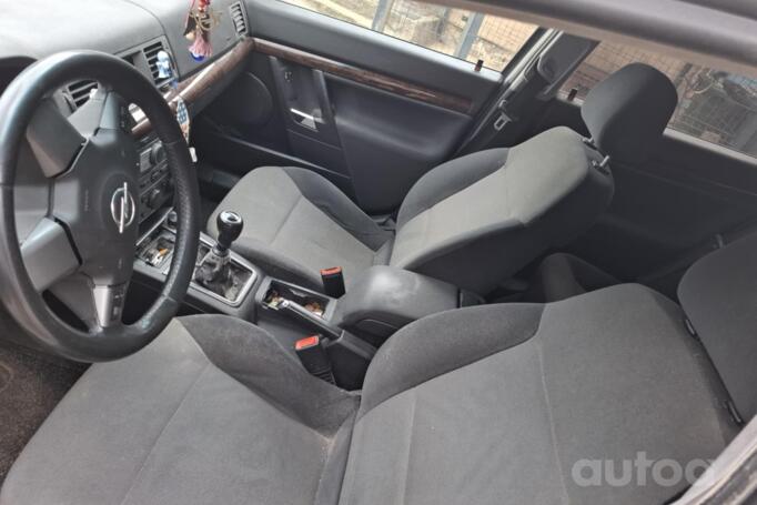 Opel Vectra C [restyling] Sedan