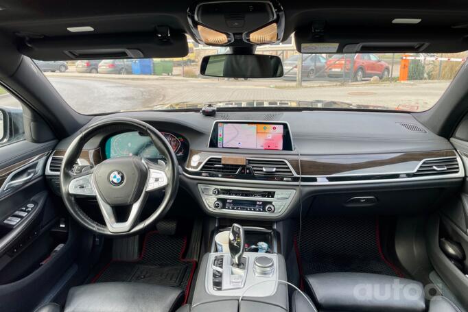 BMW 7 Series G11/G12 [restyling] Sedan