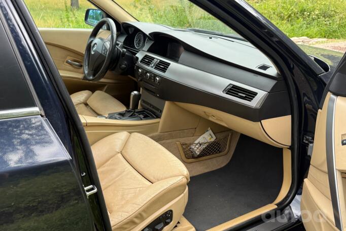 BMW 5 Series E60/E61 Touring wagon