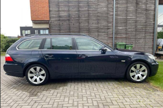 BMW 5 Series E60/E61 Touring wagon