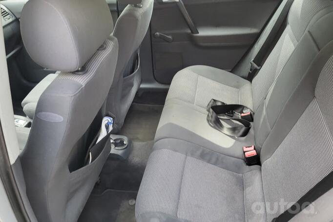 Volkswagen Polo 4 generation Hatchback 5-doors
