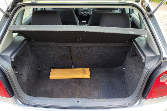 Volkswagen Polo 4 generation Hatchback 5-doors