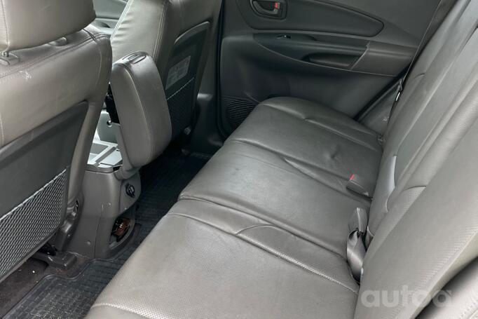 Hyundai Tucson 1 generation Crossover