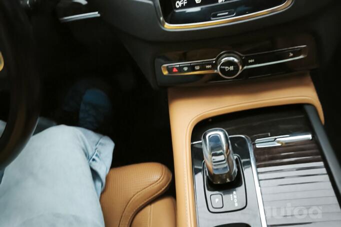 Volvo XC90 2 generation Crossover