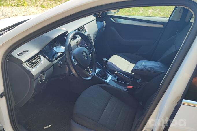 Skoda Octavia 3 generation Combi wagon 5-doors