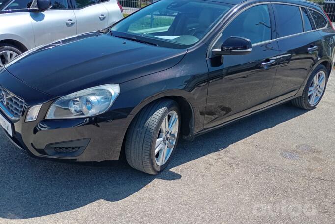 Volvo V60 1 generation wagon