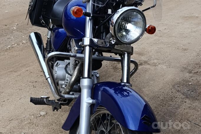Suzuki Marauder 125
