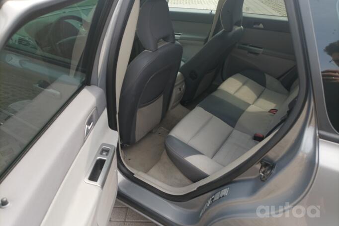 Volvo V50 1 generation wagon
