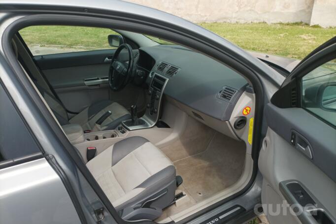 Volvo V50 1 generation wagon