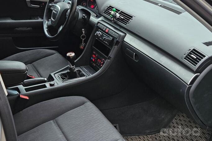 Audi A4 B7 Avant wagon 5-doors
