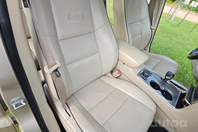 Jeep Grand Cherokee WK2 [restyling] SUV 5-doors