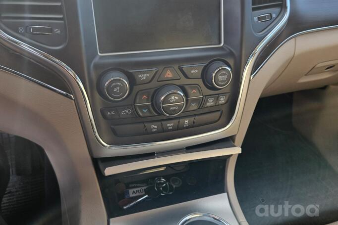 Jeep Grand Cherokee WK2 [restyling] SUV 5-doors