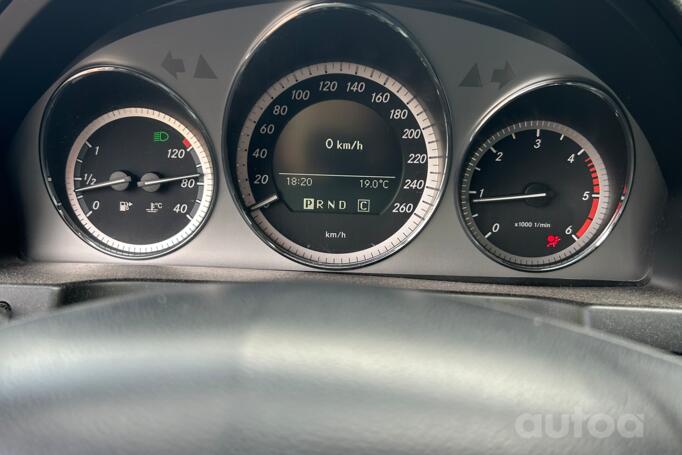 Mercedes-Benz C-Class W204/S204 Sedan