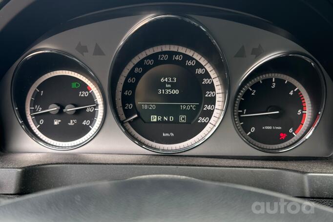 Mercedes-Benz C-Class W204/S204 Sedan