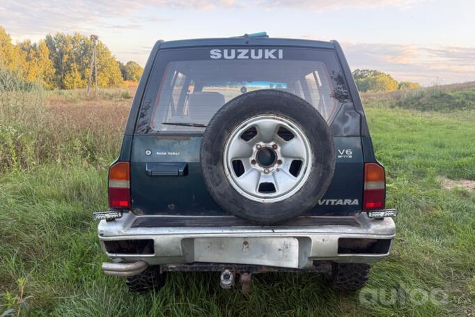 Suzuki Vitara 1 generation