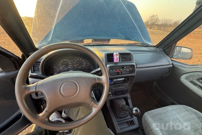 Suzuki Vitara 1 generation