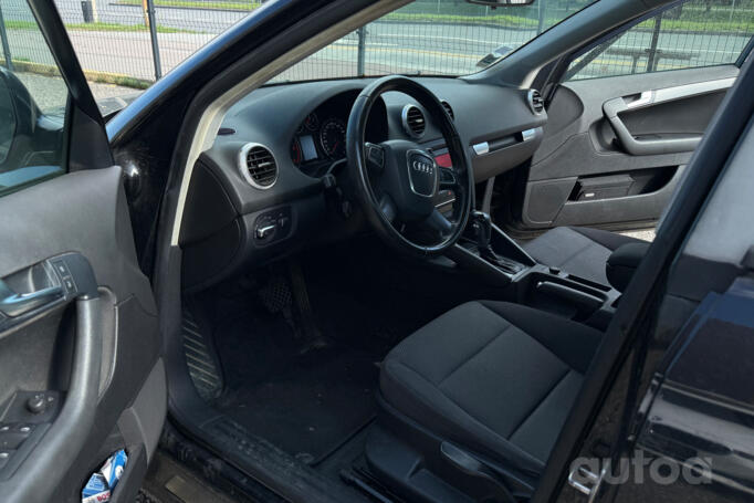 Audi A3 8P/8PA [2th restyling] Sportback hatchback 5-doors