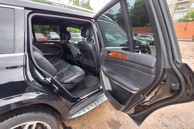 Mercedes-Benz GLS-Class X166 SUV 5-doors