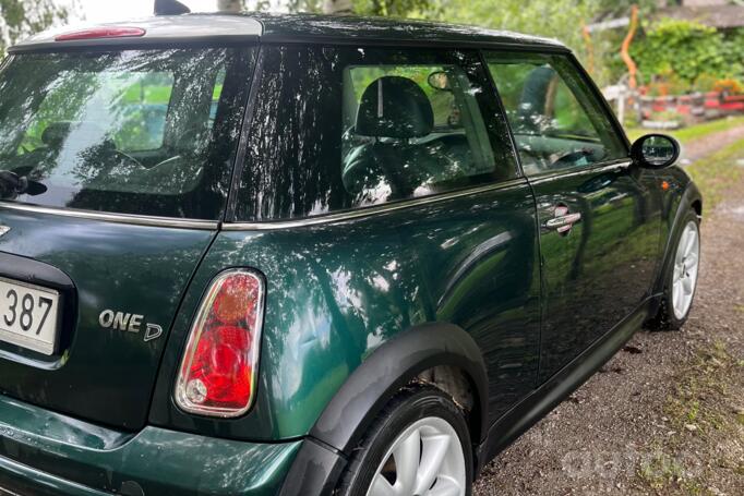 Mini One R50 [restyling] Hatchback