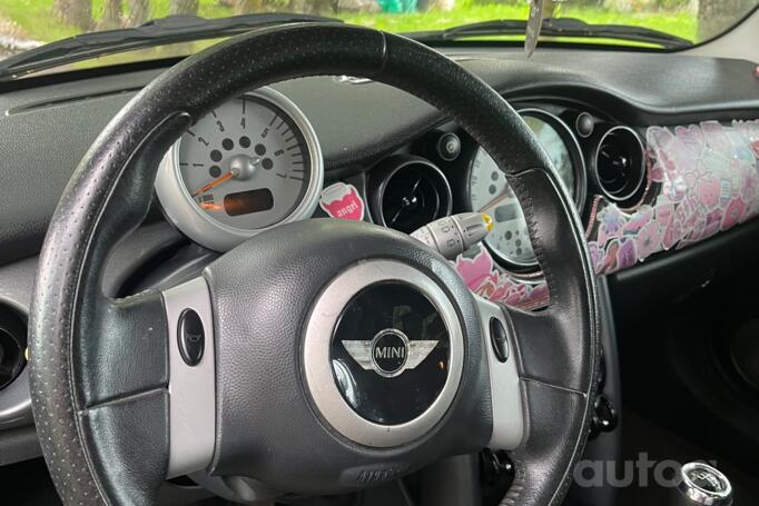Mini One R50 [restyling] Hatchback