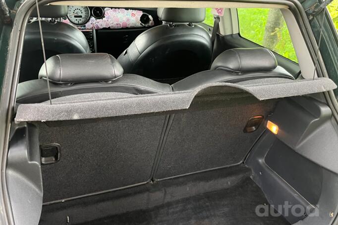 Mini One R50 [restyling] Hatchback