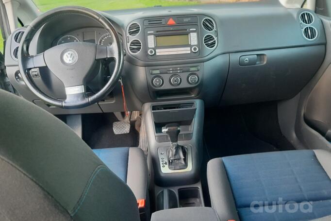 Volkswagen Golf Plus 1 generation