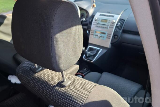 Toyota Corolla Verso 1 generation [restyling] Minivan