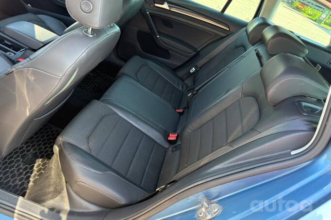 Volkswagen Golf 7 generation Variant wagon 5-doors