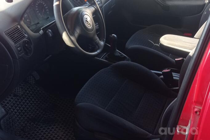 Volkswagen Golf 4 generation Hatchback 5-doors