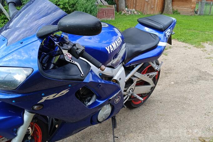 Yamaha YZF