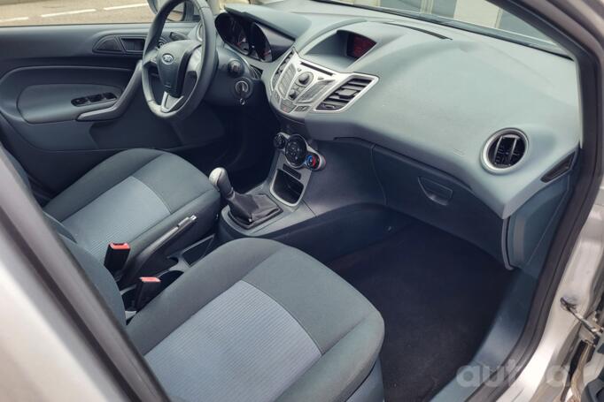 Ford Fiesta 6 generation Hatchback 5-doors
