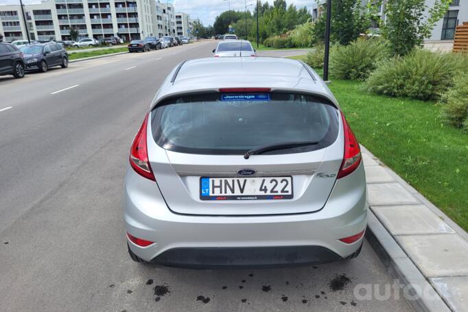Ford Fiesta 6 generation Hatchback 5-doors