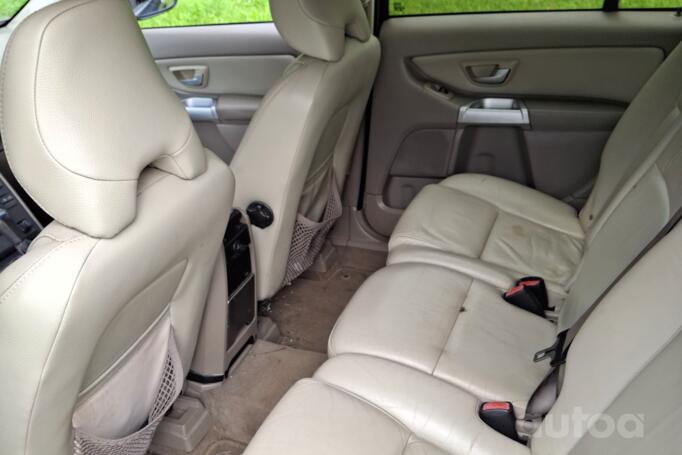Volvo XC90 1 generation Crossover