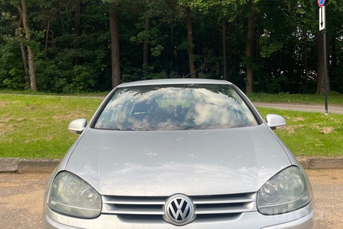 Volkswagen Golf 5 generation Hatchback 5-doors