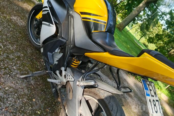 Yamaha YZF