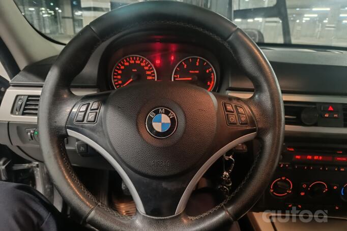 BMW 3 Series E90/E91/E92/E93 Sedan