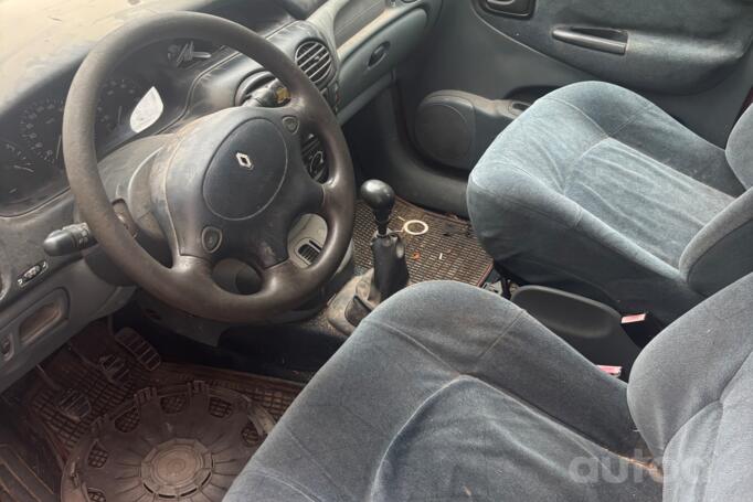 Renault Scenic 1 generation Minivan