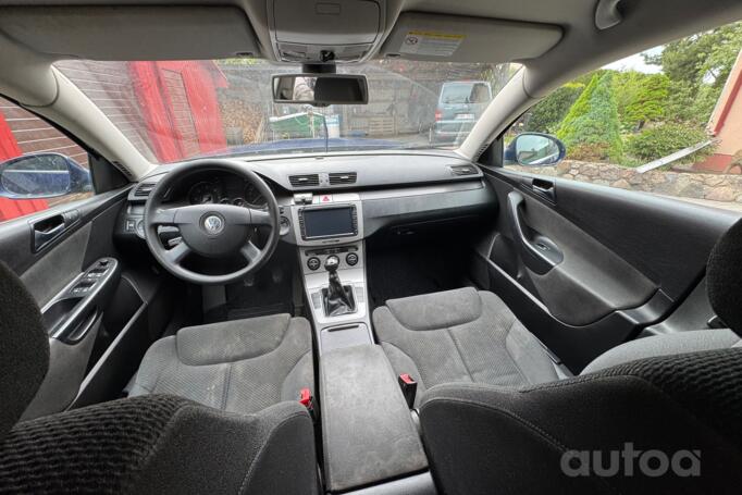 Volkswagen Passat B6 wagon 5-doors
