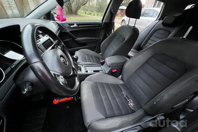Volkswagen Golf 7 generation Hatchback 5-doors