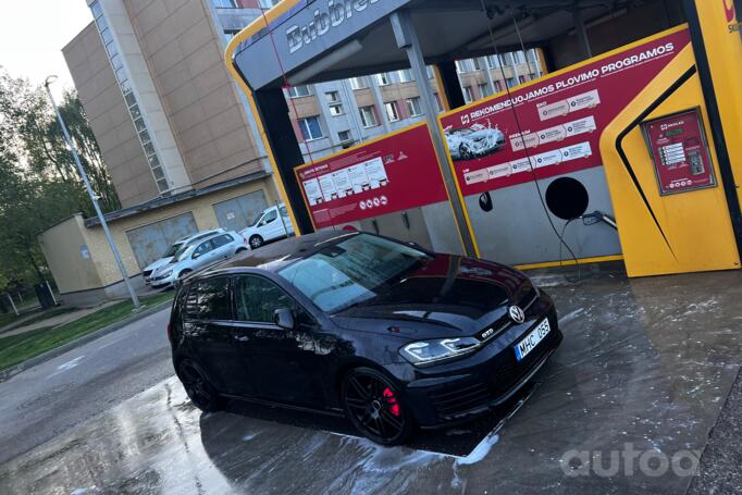 Volkswagen Golf 7 generation Hatchback 5-doors