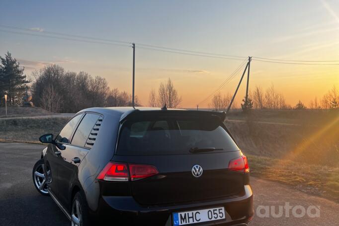 Volkswagen Golf 7 generation Hatchback 5-doors