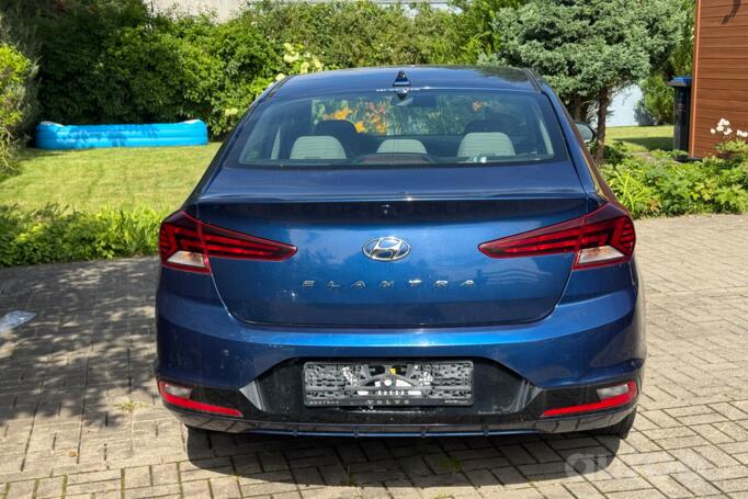 Hyundai Elantra AD Sedan
